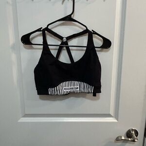 Savage x Fenty Sport Rhianna Black and White Striped Women's Sports Bra Size L
